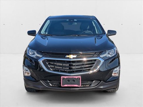 Used 2020 Chevrolet Equinox LT image 2