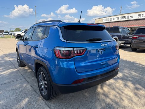 Used 2019 Jeep Compass Latitude w/ Popular Equipment Group image 5