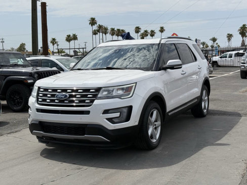 Used 2017 Ford Explorer Limited w/ Equipment Group 301A image 3