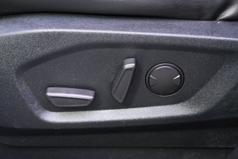 Used 2021 Ford Edge SEL w/ Convenience Package image 14
