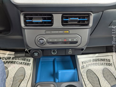 New 2025 Ford Maverick XLT w/ XLT Luxury Package image 30