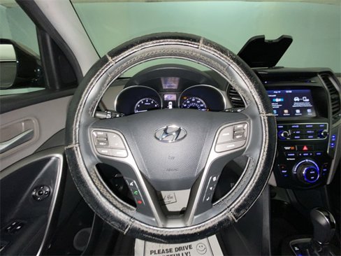 Used 2017 Hyundai Santa Fe Sport image 14
