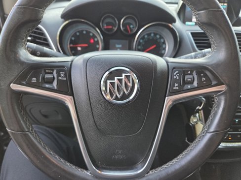 Used 2015 Buick Encore FWD image 13