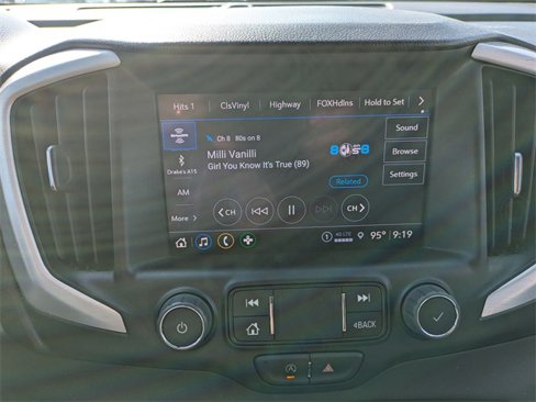 Used 2024 GMC Terrain SLT image 20