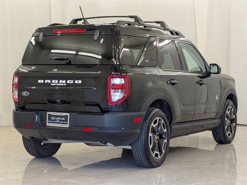 Used 2023 Ford Bronco Sport Outer Banks w/ Tech Package image 9