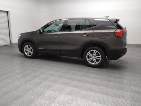 Used 2020 GMC Terrain SLE image 3