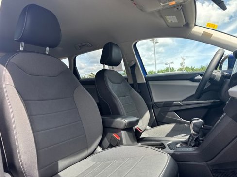 Used 2022 Volkswagen Taos SE image 22