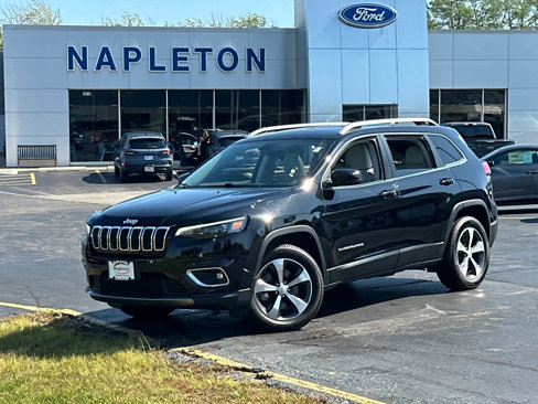 Used 2019 Jeep Cherokee Limited image 2
