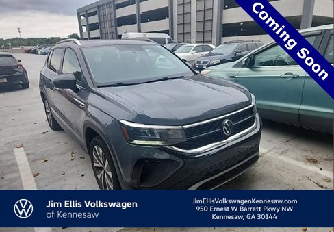 Used 2022 Volkswagen Taos SE w/ Panoramic Sunroof Package image 1