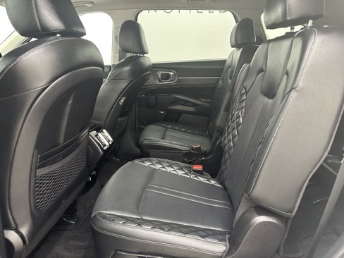 Used 2022 Kia Sorento SX image 17