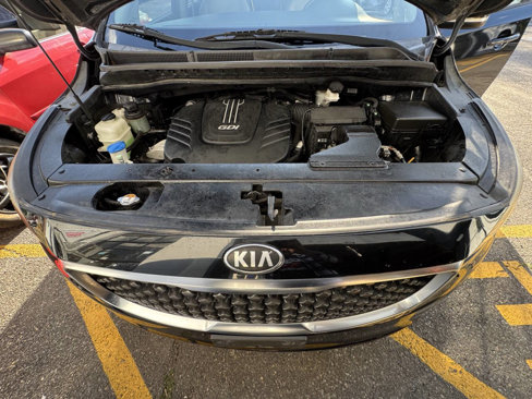 Used 2016 Kia Sedona LX w/ LX Convenience Package image 17