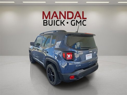 Used 2022 Jeep Renegade Latitude image 9