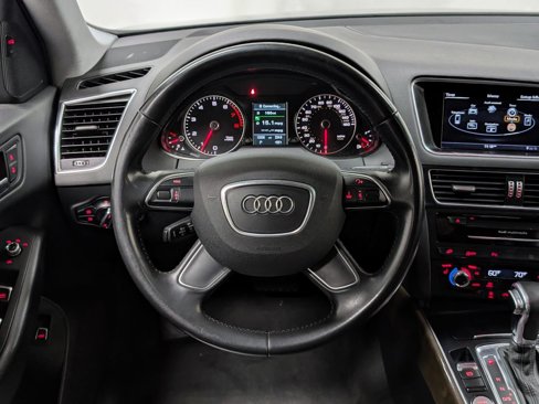 Used 2015 Audi Q5 2.0T Premium Plus w/ Technology Package image 31