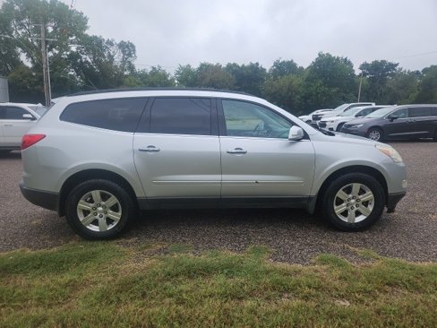 Used 2012 Chevrolet Traverse LT image 6
