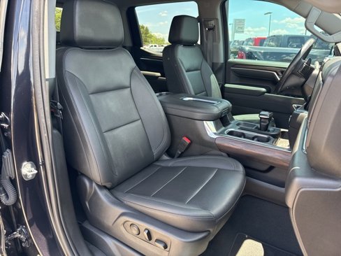 Used 2022 GMC Sierra 1500 SLT w/ SLT Convenience Package image 17