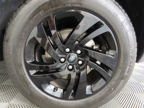 Used 2024 Land Rover Discovery Sport S image 31