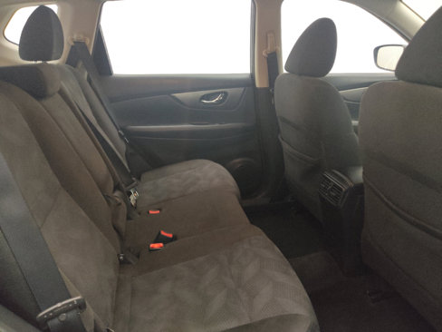 Used 2015 Nissan Rogue S image 19