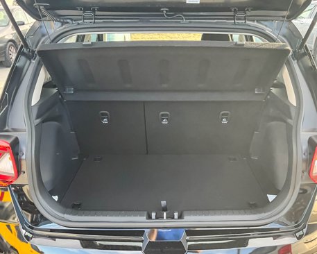 New 2025 Hyundai Venue SEL image 10