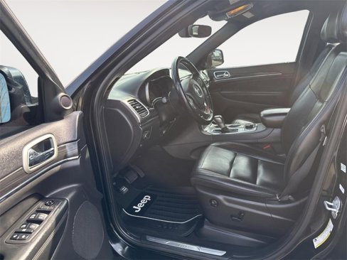 Used 2019 Jeep Grand Cherokee Limited image 10