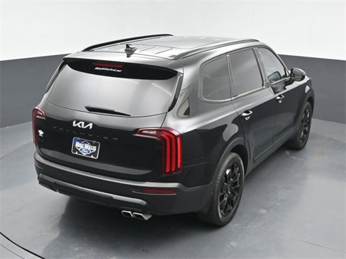 Used 2022 Kia Telluride SX w/ SX Prestige Package image 15
