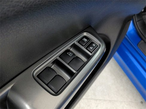 Used 2011 Subaru Impreza WRX Premium image 33