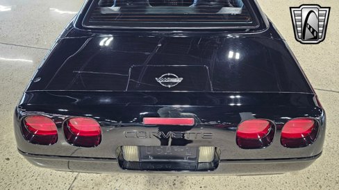 Used 1994 Chevrolet Corvette Convertible image 13