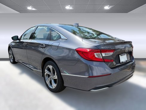 Used 2018 Honda Accord EX image 3