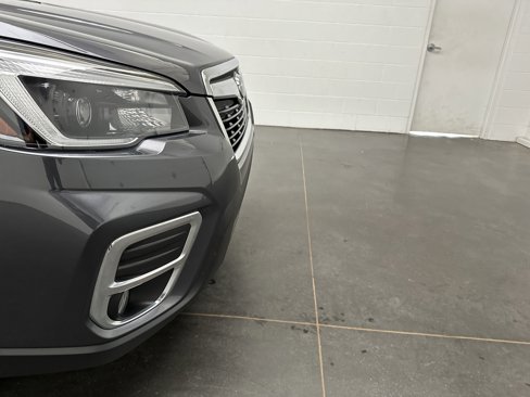 Used 2021 Subaru Forester Limited w/ Popular Package #3 image 2