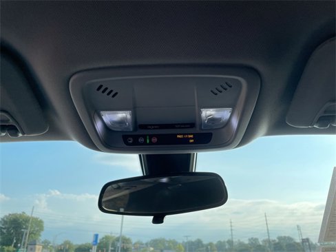 Used 2020 Chevrolet Malibu LS image 23