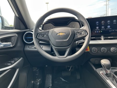 New 2025 Chevrolet Trax LS w/ LS Convenience Package image 15