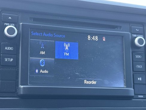 Used 2018 Toyota Tacoma SR image 18
