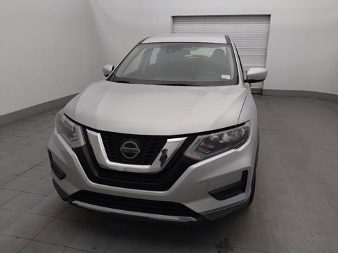 Used 2020 Nissan Rogue S image 15