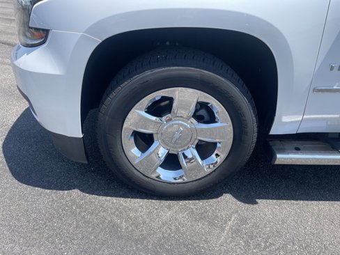 Used 2018 Chevrolet Tahoe LT w/ LT Signature Package image 10