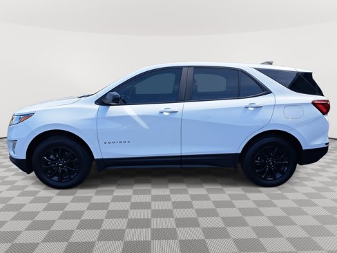 Used 2021 Chevrolet Equinox LS image 9