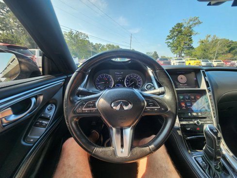 Used 2017 INFINITI Q60 2.0t image 24
