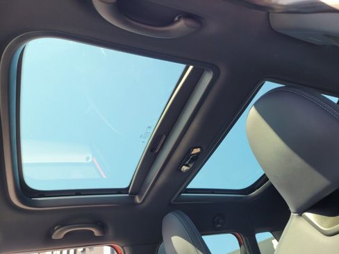 New 2026 MINI Cooper 4-Door Hardtop image 19