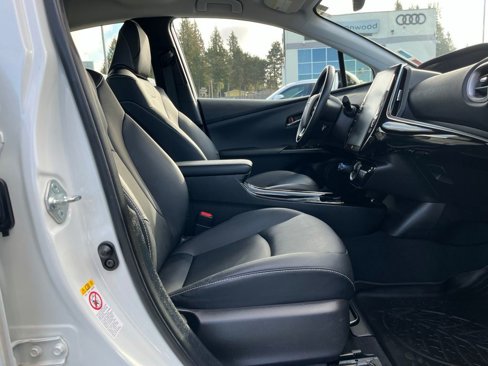 Used 2020 Toyota Prius Prime image 23