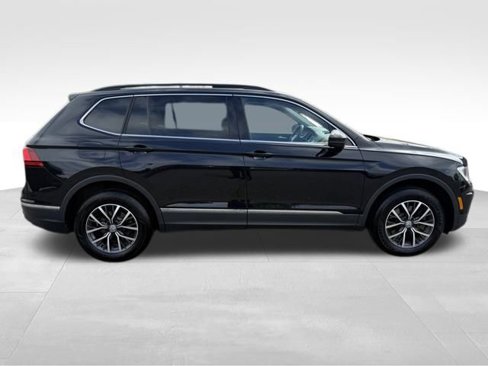 Used 2020 Volkswagen Tiguan SE R-Line image 5