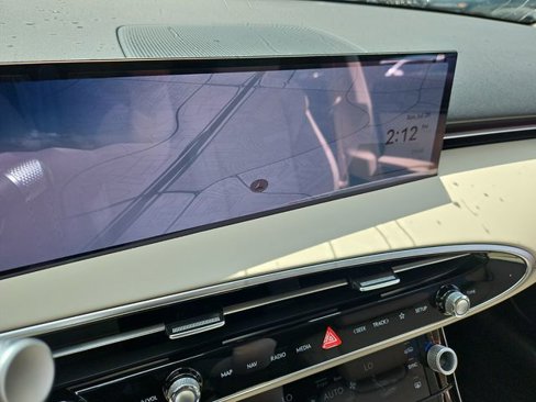 New 2026 Genesis GV70 2.5T image 8