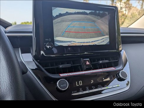 Certified 2025 Toyota Corolla LE image 24