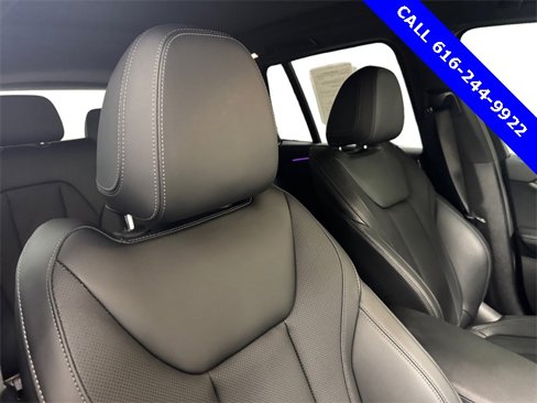 Used 2023 BMW X3 xDrive30i w/ Premium Package image 12