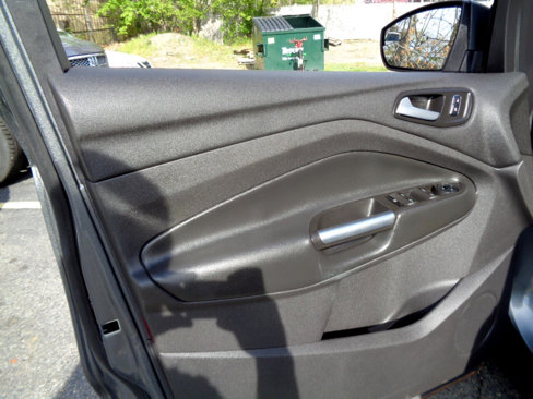 Used 2014 Ford Escape SE w/ Equipment Group 201A image 23