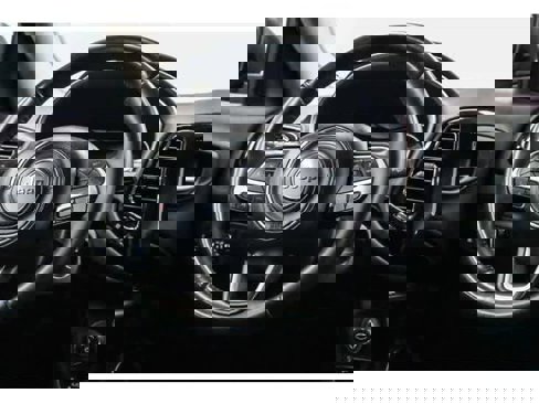 Used 2020 Jeep Compass Latitude image 15