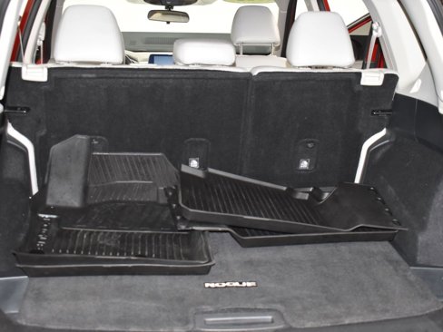 Used 2022 Nissan Rogue SV image 19