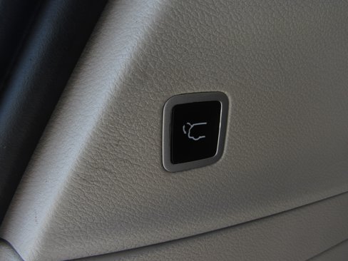 Used 2020 Chrysler Pacifica Limited image 14