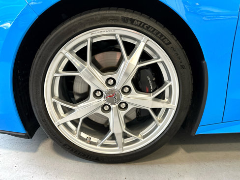 Used 2020 Chevrolet Corvette Stingray Premium Cpe w/ 3LT Preferred Equipment Group image 12