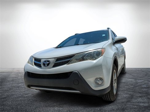 Used 2013 Toyota RAV4 XLE image 8