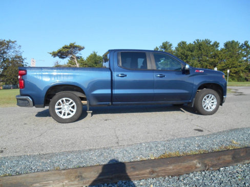 Used 2019 Chevrolet Silverado 1500 LT w/ All-Star Edition image 4