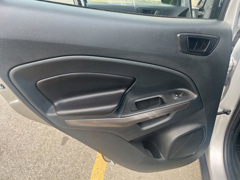 Used 2021 Ford EcoSport SES w/ Interior Protection Package image 15