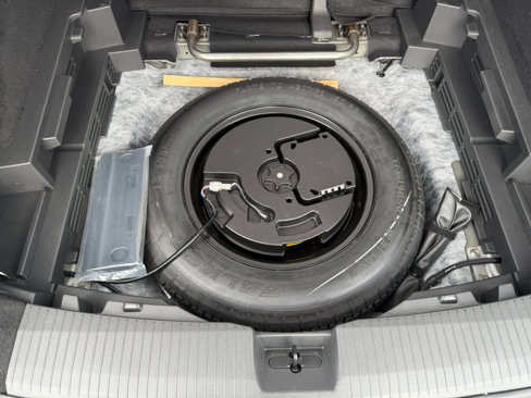 Used 2023 Nissan Rogue SV image 10
